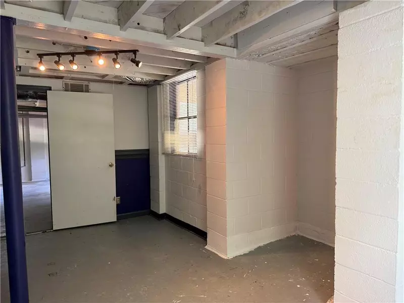 2191 FAIRFIELD ST SE, Smyrna, GA 30080