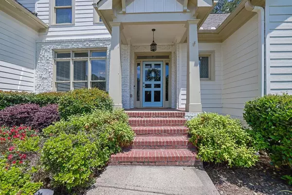 Canton, GA 30115,122 Griffin WAY