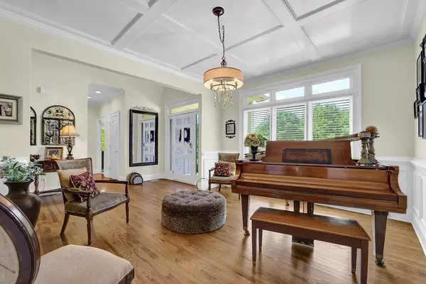 Canton, GA 30115,122 Griffin WAY