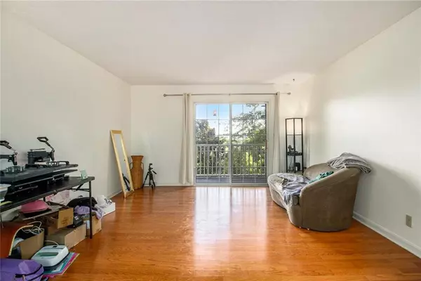 Atlanta, GA 30339,2955 Seven Pines LN #201