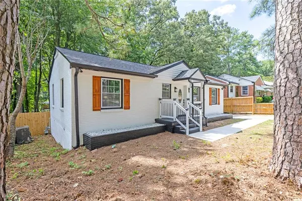 Atlanta, GA 30344,2545 Plantation DR