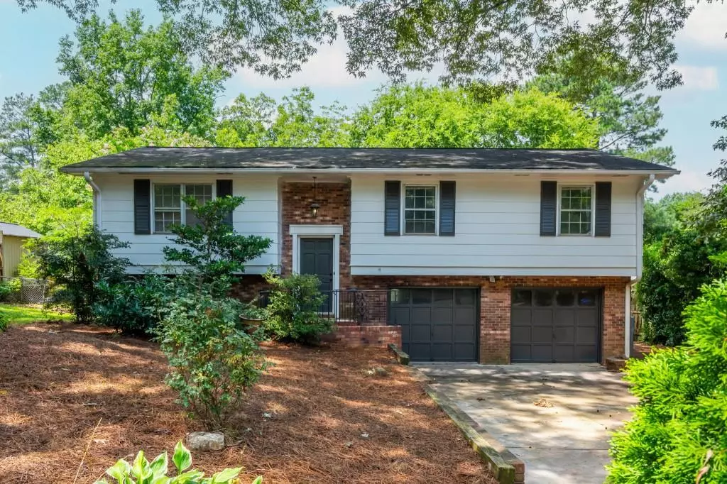 Lilburn, GA 30047,1052 Rabun DR