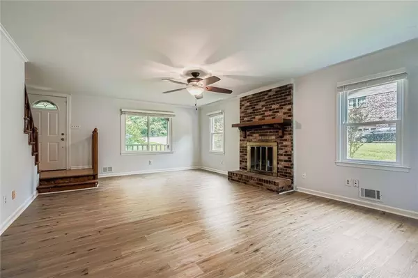 Mableton, GA 30126,1585 Pedro DR SW