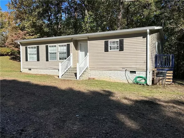 Acworth, GA 30102,7016 Blueberry RDG SE