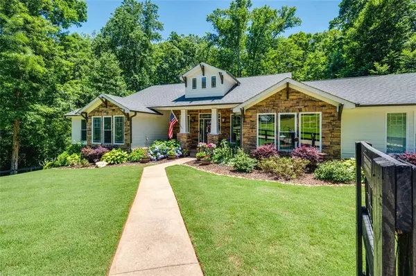Canton, GA 30115,102 Hardwood LN