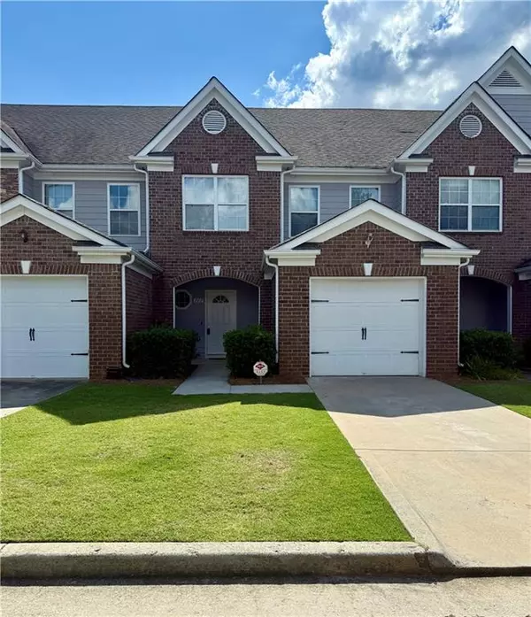 Loganville, GA 30052,222 Village DR