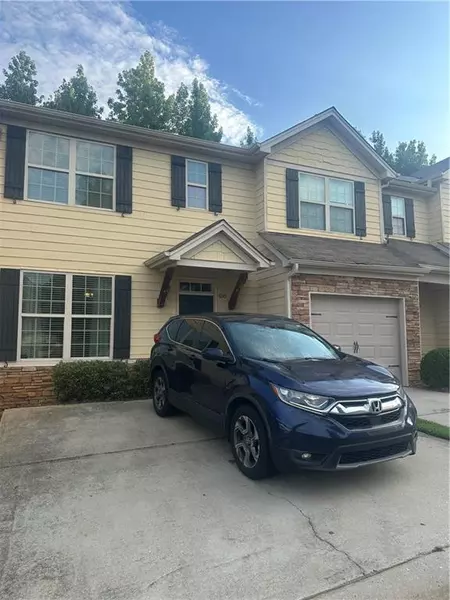 4249 High Park LN, East Point, GA 30344