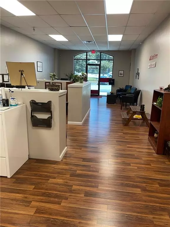 Duluth, GA 30096,2715 Buford HWY #800
