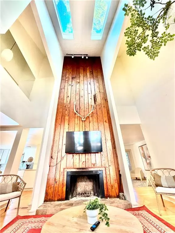 Atlanta, GA 30328,175 River Court Pkwy