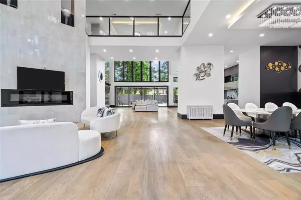 Atlanta, GA 30345,2401 Greenglade RD NE