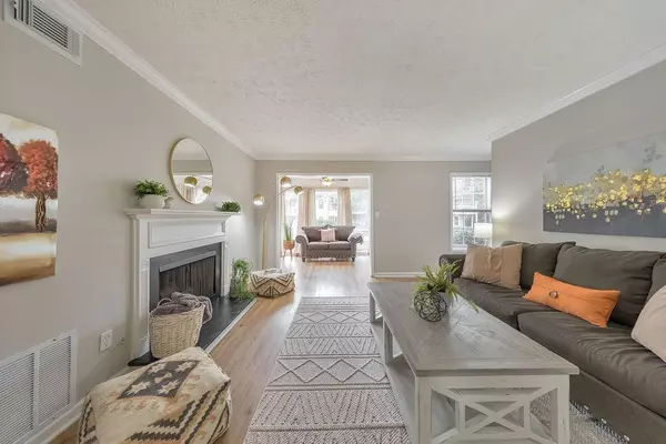 Marietta, GA 30067,906 Augusta DR SE #906