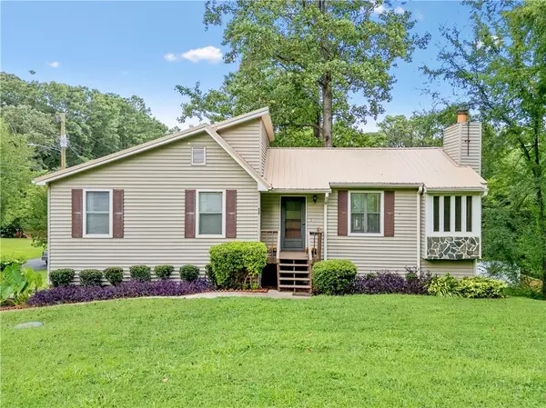 629 Silver Trace CT,  Woodstock,  GA 30189