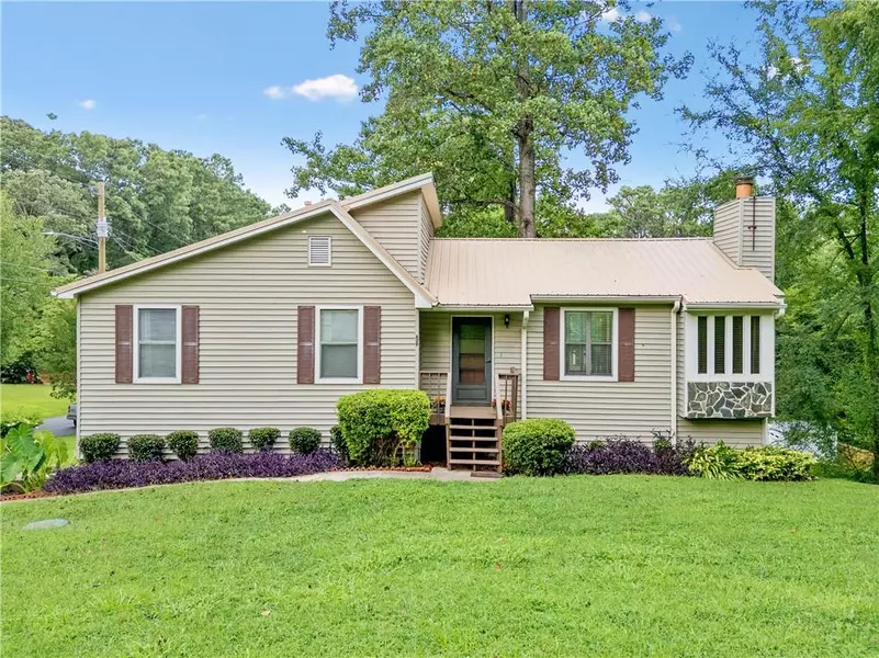 629 Silver Trace CT, Woodstock, GA 30189