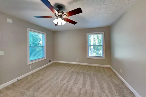 Woodstock, GA 30188,507 Penny LN