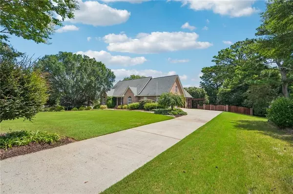 Mcdonough, GA 30252,1118 Sutton DR