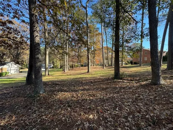 Snellville, GA 30078,2031 Hemlock TRL
