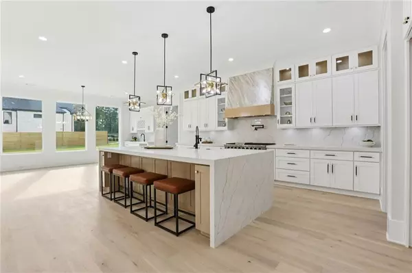 Lawrenceville, GA 30043,1090 Larosa DR