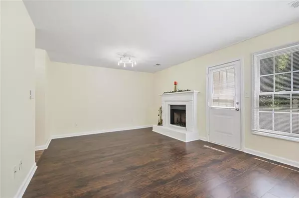 Acworth, GA 30101,4890 Jenny Drive DR