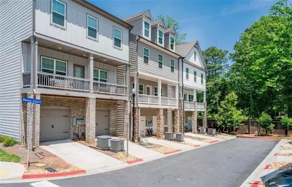 2105 Remy CT, Kennesaw, GA 30144