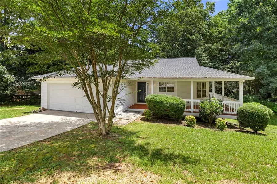 8515 Opal CT, Gainesville, GA 30506