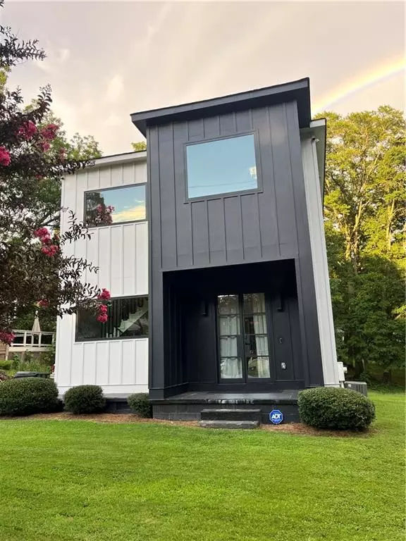 Atlanta, GA 30337,3472 Victoria ST