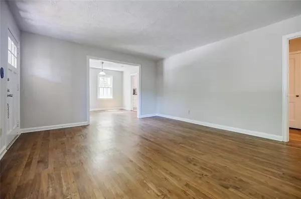 Atlanta, GA 30329,1716 Beacon Hill BLVD