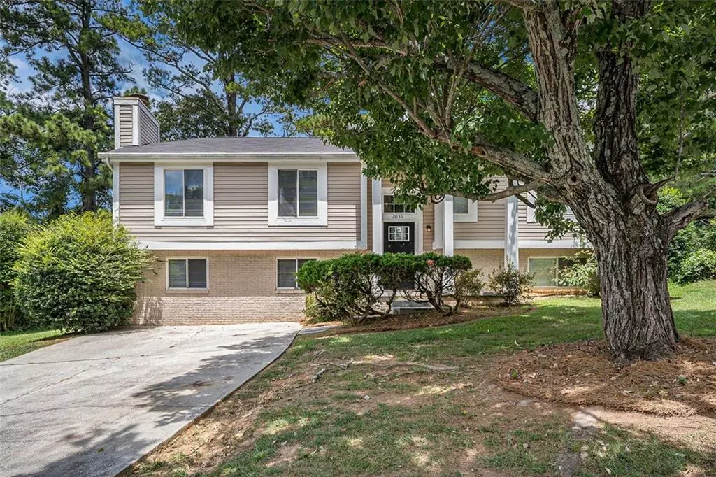 Lithonia, GA 30058,2039 RAINTREE