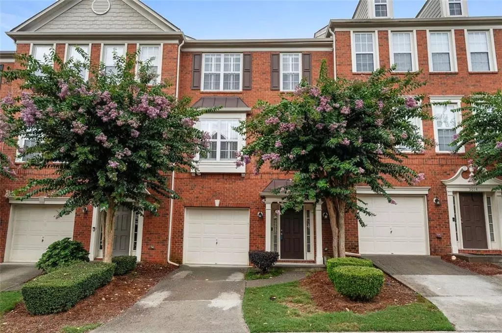 Roswell, GA 30075,3016 GLENDOWER WAY