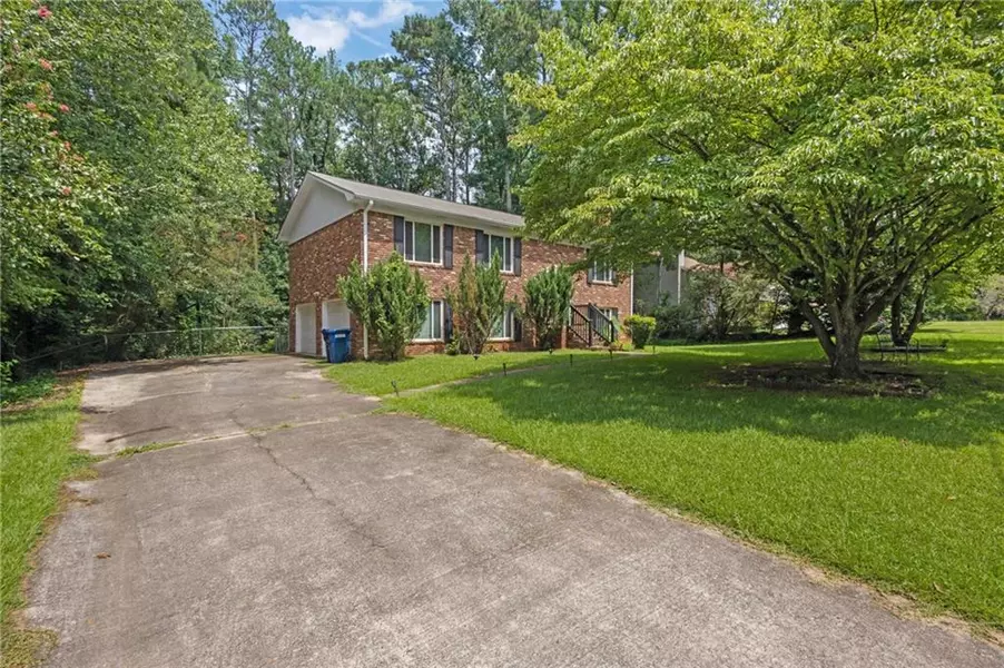 3131 Jessica DR, Douglasville, GA 30135