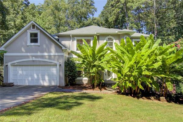 2462 Empire Forest DR, Tucker, GA 30084