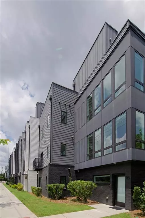 Atlanta, GA 30307,1970 Dekalb AVE NE #10