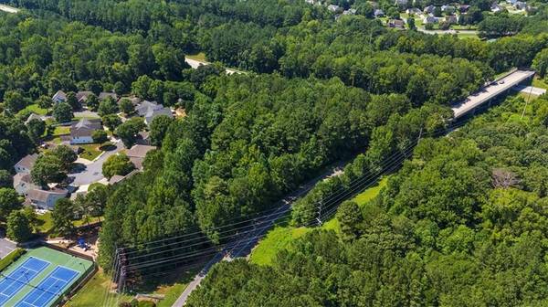 5226 Woodstock RD, Acworth, GA 30102