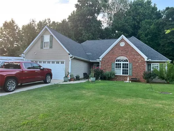 571 Bradford Place CT, Loganville, GA 30052