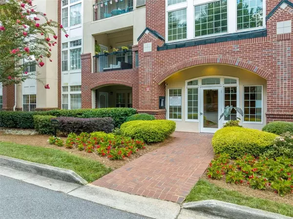 3636 Habersham Rd #2207, Atlanta, GA 30305