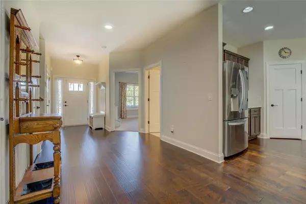 Monroe, GA 30655,986 HIGH SHOAL DR