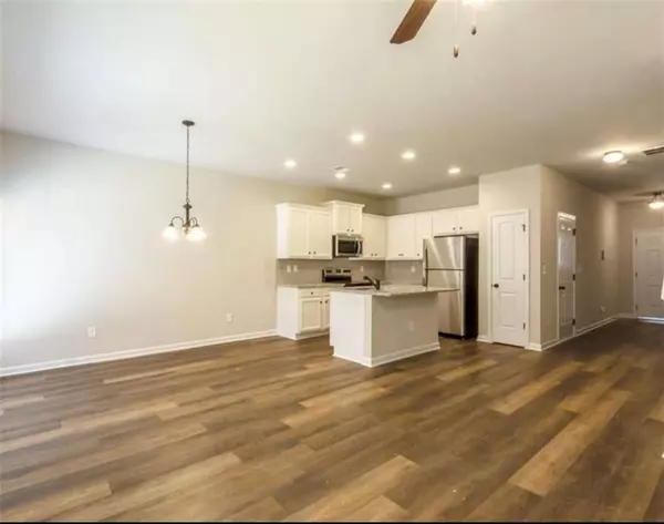 Riverdale, GA 30296,6085 Oak Bend CT