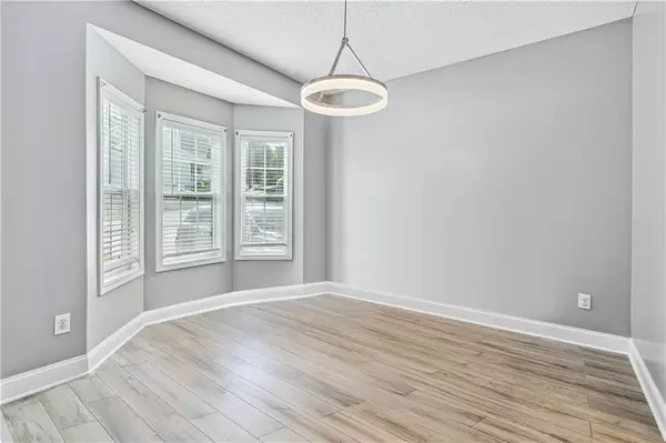 Austell, GA 30106,5703 Newnan CIR