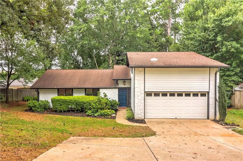 Marietta, GA 30068,1217 Fairfield DR