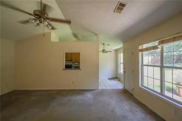 Flowery Branch, GA 30542,5181 Cash RD