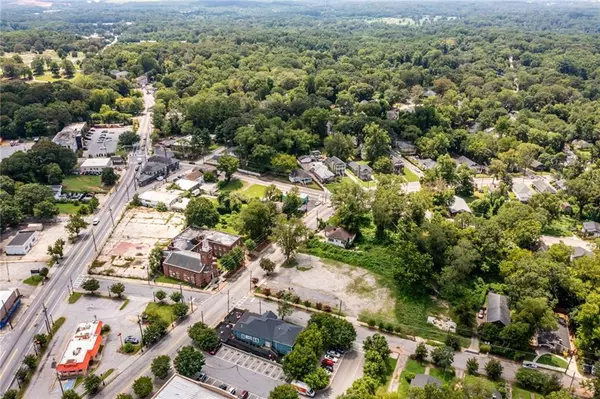 Atlanta, GA 30315,1765 Lakewood AVE SE