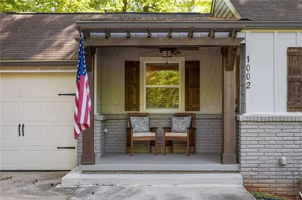 Decatur, GA 30030,1002 Forrest BLVD