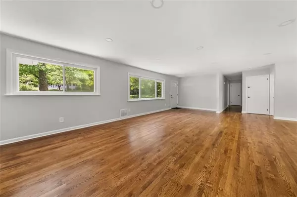 Marietta, GA 30066,809 Shadybrook DR NE