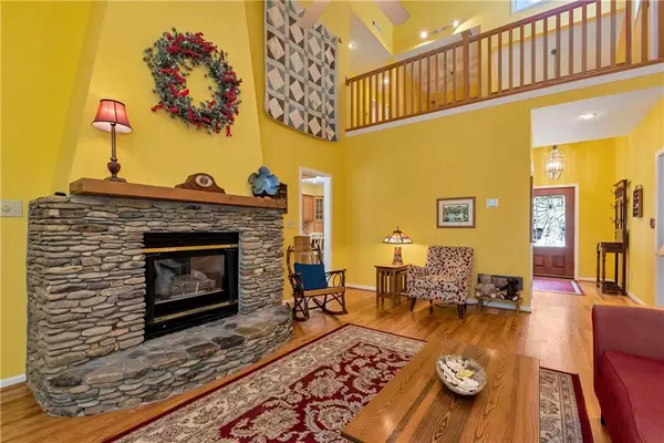 Dawsonville, GA 30534,85A Nix Point RD