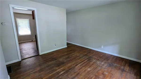 Atlanta, GA 30331,1076 Fairburn RD NW