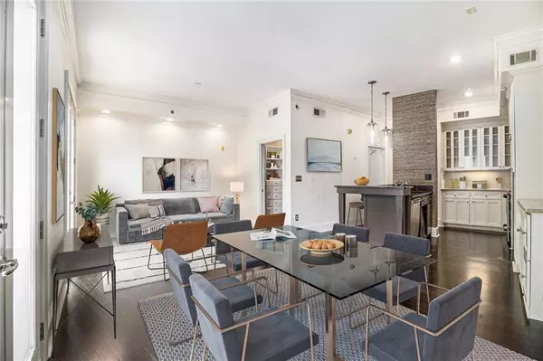 Atlanta, GA 30309,2255 Peachtree RD NE #527