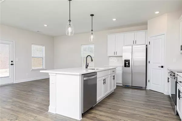 Dallas, GA 30157,383 Cantrell DR