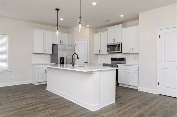 Dallas, GA 30157,383 Cantrell DR