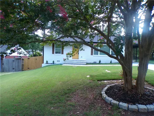 Atlanta, GA 30318,530 Park Valley DR