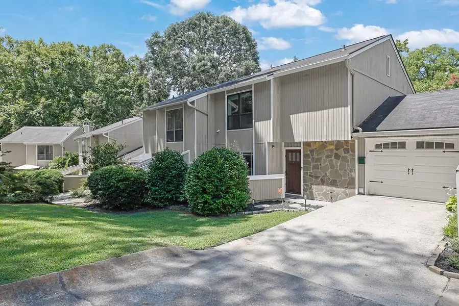 2312 Colonial DR NE, Brookhaven, GA 30319