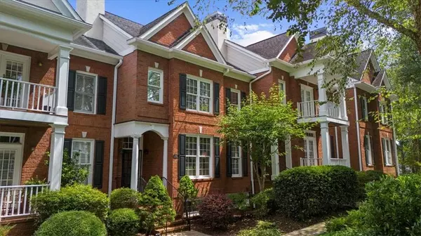 4392 Paces Point CIR SE, Smyrna, GA 30080